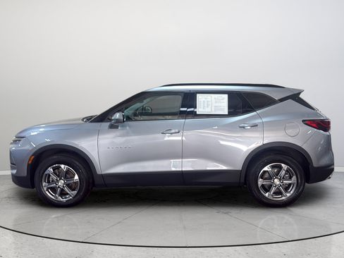Used 2024 Chevrolet Blazer LT w/ Convenience Package FWD image 10