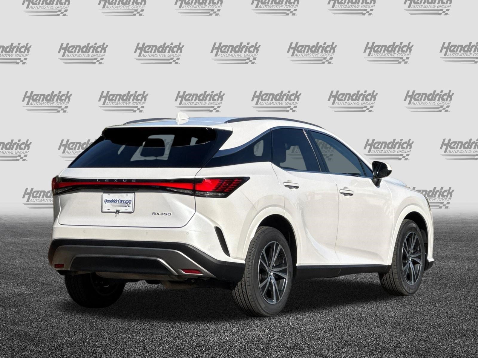Certified 2024 Lexus RX 350 FWD w/ Technology Package image 5
