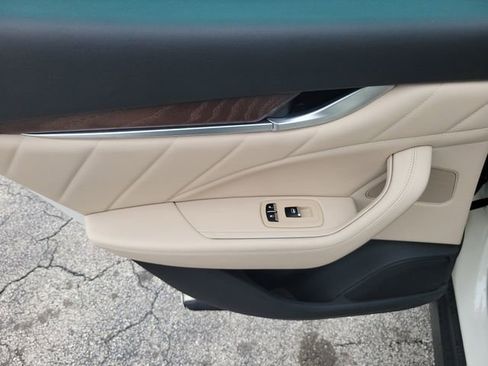 Used 2022 Maserati Levante GT image 9