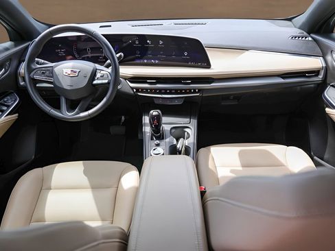 Certified 2024 Cadillac XT4 Luxury FWD image 22