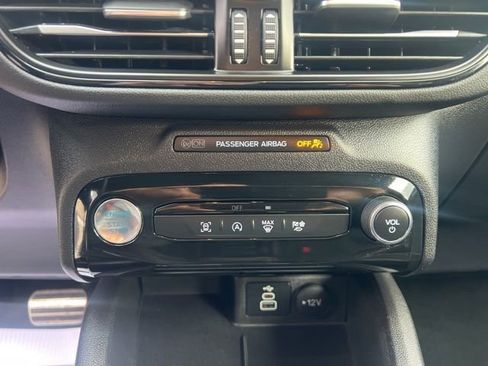 Used 2024 Ford Escape ST-Line w/ Tech Pack #1 image 29