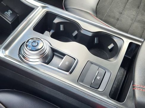 Used 2024 Ford Edge ST-Line image 20