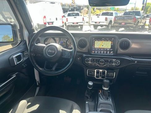 Used 2022 Jeep Wrangler Unlimited Sport AWD/4WD image 21