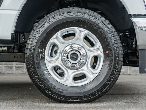 New 2026 Ford F250 XLT AWD/4WD image 24