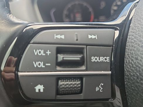 Used 2022 Honda Civic Sport image 32