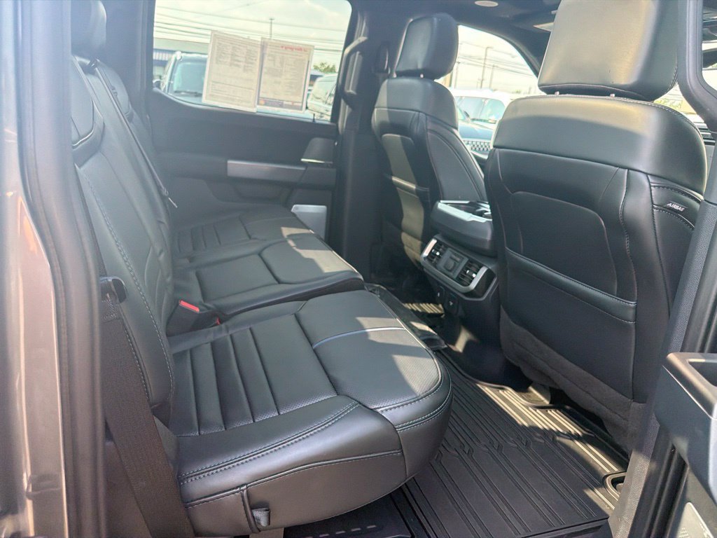 Used 2024 Ford F150 Platinum w/ Equipment Group 702A High AWD/4WD image 17