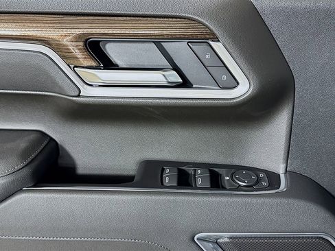 New 2026 Chevrolet Silverado 1500 LT w/ Texas Edition Plus AWD/4WD image 16