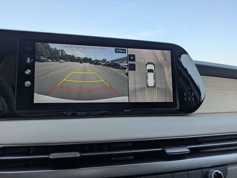 Used 2024 Hyundai Palisade Limited FWD image 25