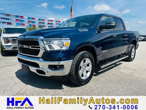Used 2020 RAM 1500 Big Horn AWD/4WD image 1
