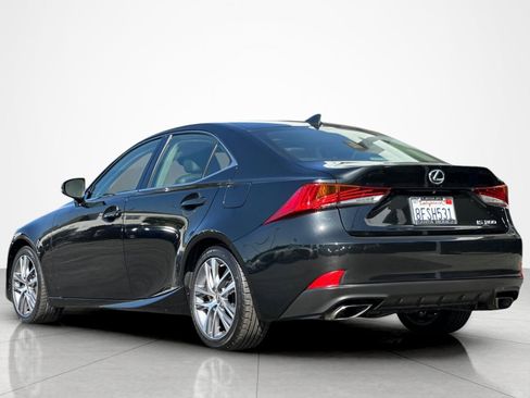 Used 2018 Lexus IS 300 w/ Accessory Package 2 RWD image 3