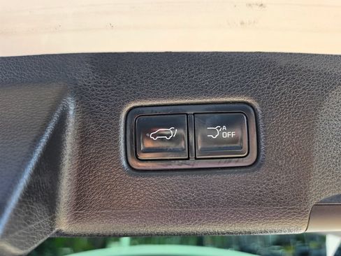 Certified 2024 Kia Telluride SX Prestige X-Line AWD/4WD image 17