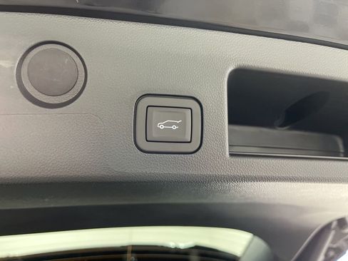 New 2026 GMC Terrain AT4 AWD/4WD image 25