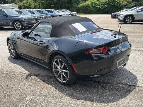 Used 2021 MAZDA MX-5 Miata Grand Touring RWD image 5