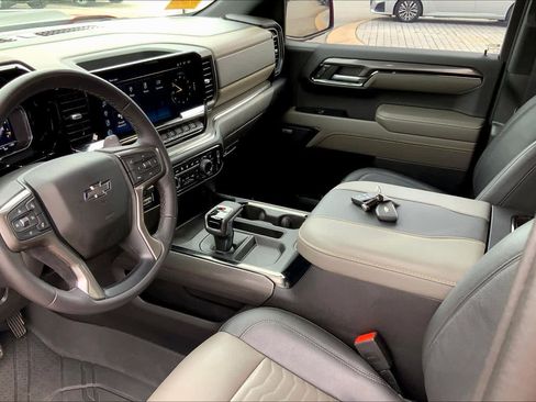 Used 2023 Chevrolet Silverado 1500 ZR2 AWD/4WD image 16
