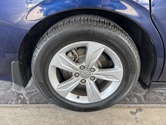 Used 2019 Honda Odyssey EX image 24