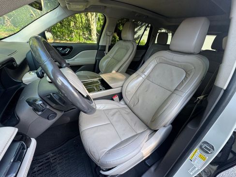 Used 2021 Lincoln Aviator Reserve w/ Equipment Group 201A image 29