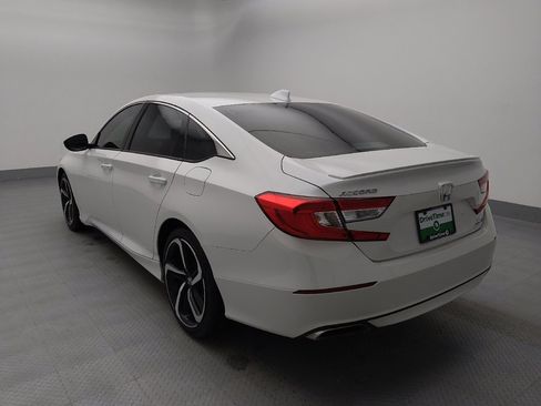 Used 2019 Honda Accord Sport image 5