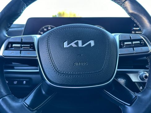 Used 2024 Kia Telluride SX Prestige AWD/4WD image 25