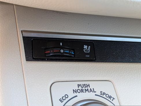 Used 2015 Lexus ES 350 w/ Premium Package FWD image 27