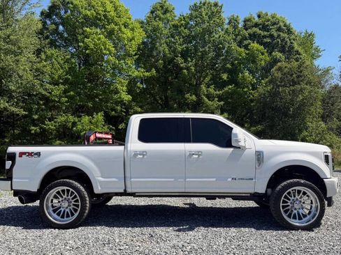 Used 2019 Ford F250 Limited w/ FX4 Off-Road Package AWD/4WD image 9