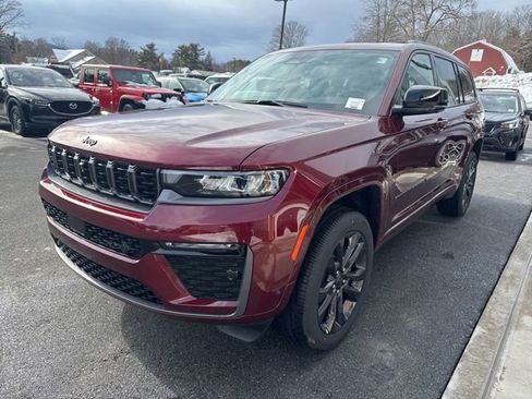 New 2026 Jeep Grand Cherokee L Limited image 3