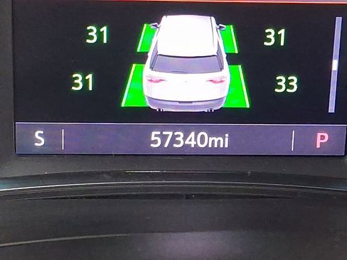 Used 2023 Chevrolet Traverse RS image 20