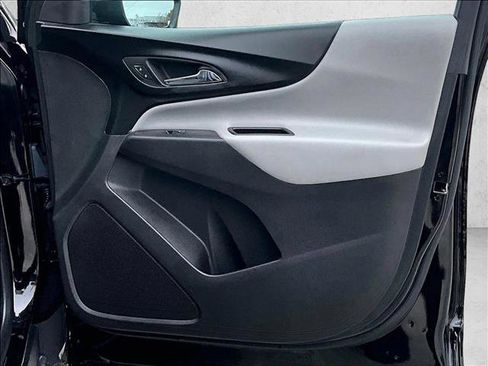 Certified 2024 Chevrolet Equinox LS image 15