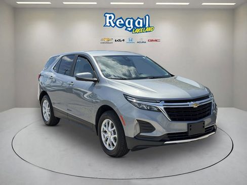 Certified 2023 Chevrolet Equinox LT AWD/4WD image 1