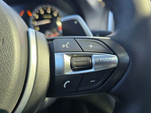 Used 2015 BMW 550i Sedan image 32