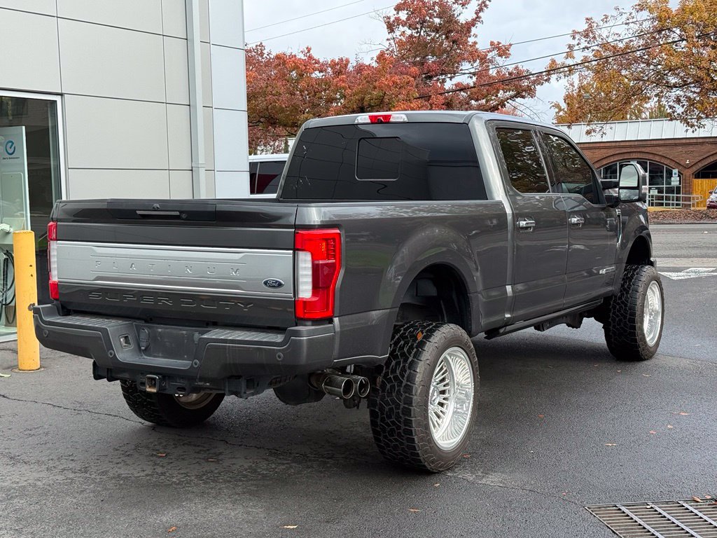 Used 2019 Ford F250 Platinum w/ Platinum Ultimate Package AWD/4WD image 7