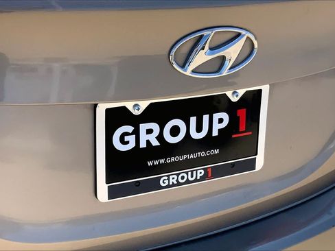 Used 2012 Hyundai Elantra GLS w/ Preferred Pkg 3 FWD image 6