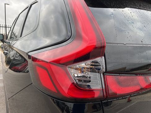 Certified 2026 Honda CR-V Sport Touring image 7