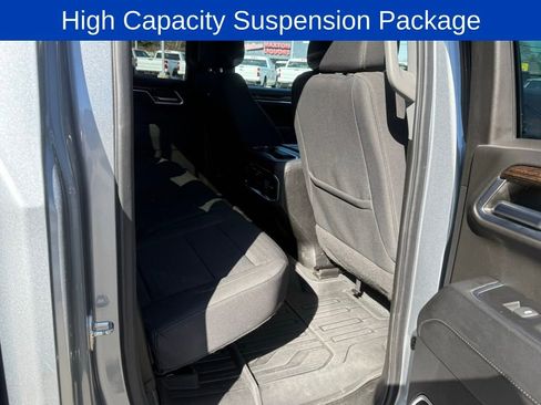 Used 2023 GMC Sierra 1500 Elevation w/ Preferred Package AWD/4WD image 9