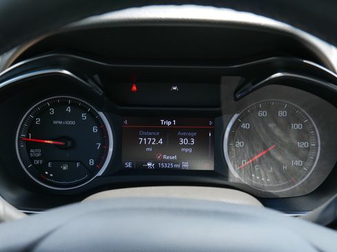 Used 2022 Chevrolet TrailBlazer ACTIV w/ Sun and Liftgate Package AWD/4WD image 21