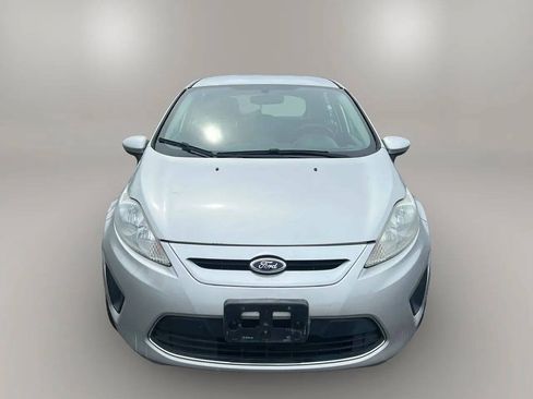 Used 2011 Ford Fiesta SE w/ 201A Rapid Spec Order Code FWD image 2