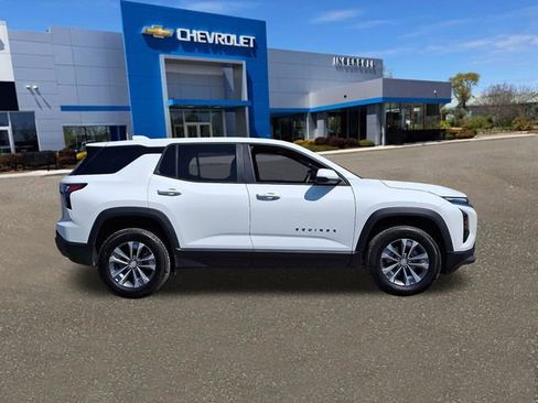 Used 2025 Chevrolet Equinox LT image 26