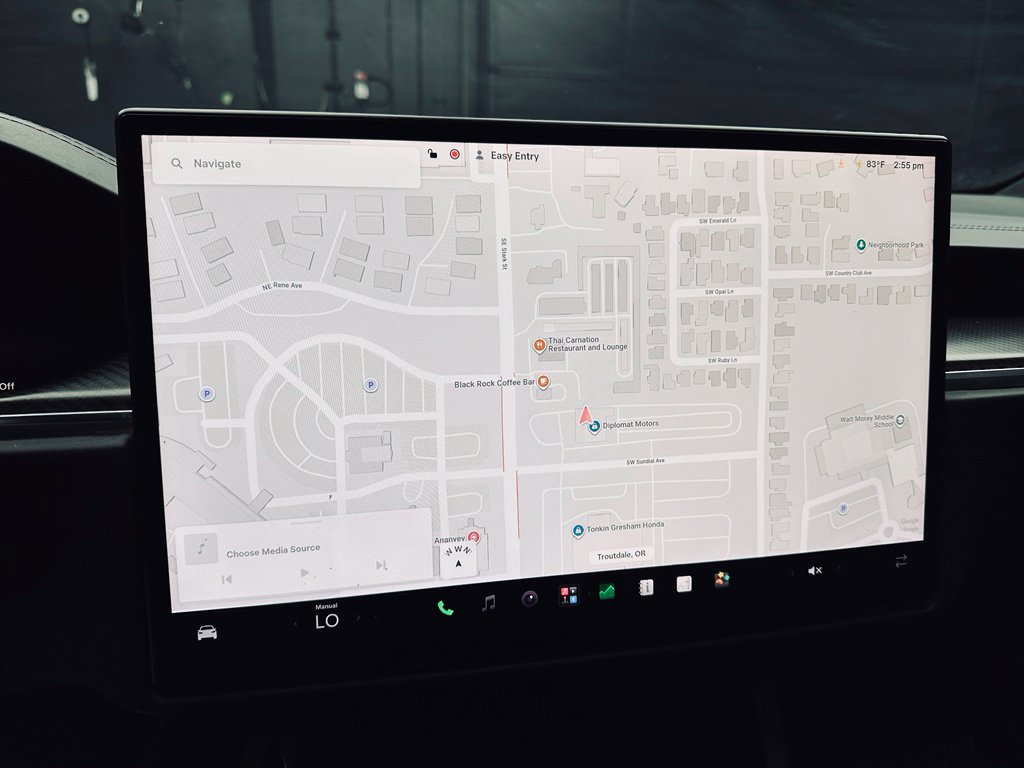 Used 2022 Tesla Model X Plaid AWD/4WD image 33