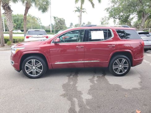 Used 2019 GMC Acadia Denali w/ Technology Package image 2