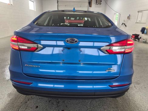 Used 2020 Ford Fusion SE FWD image 11