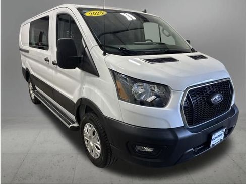 Used 2025 Ford Transit 250 Low Roof w/ Exterior Upgrade Package RWD image 7
