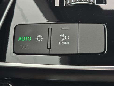 Used 2023 Audi Q7 3.0T Premium Plus AWD/4WD image 38