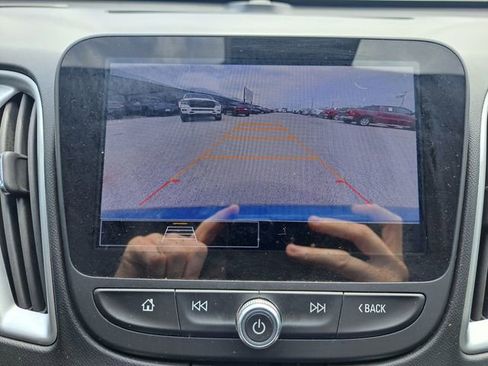 Used 2024 Chevrolet Malibu RS image 23