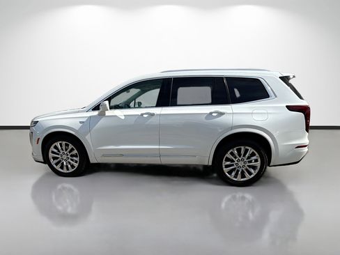 Used 2020 Cadillac XT6 Premium Luxury AWD/4WD image 6