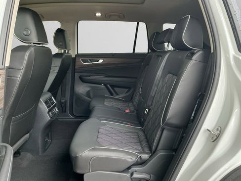 New 2026 Volkswagen Atlas SEL Premium R-Line image 13