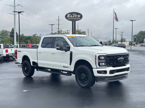 Used 2024 Ford F350 Lariat w/ Black Appearance Package image 3