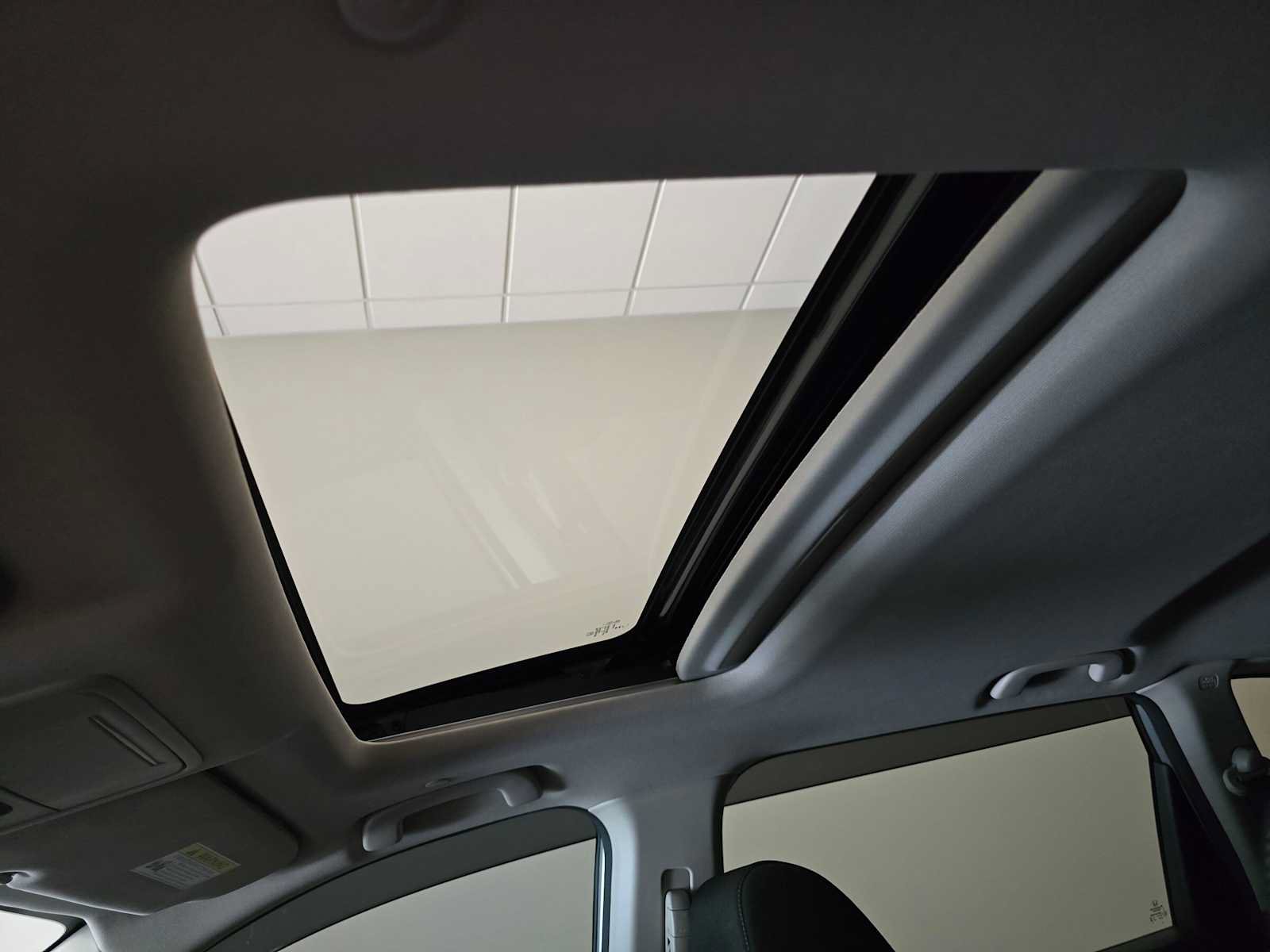 Used 2024 Honda CR-V EX image 22