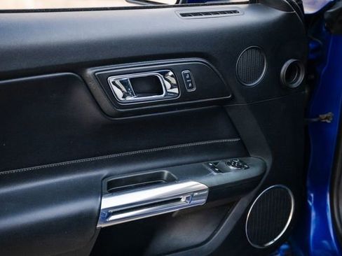 Used 2016 Ford Mustang Premium image 59