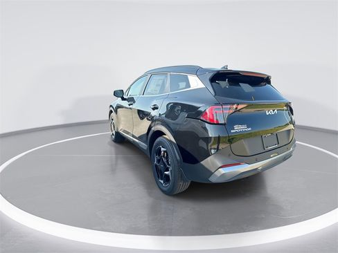 New 2026 Kia Sportage EX w/ EX Panorama Roof Package image 6