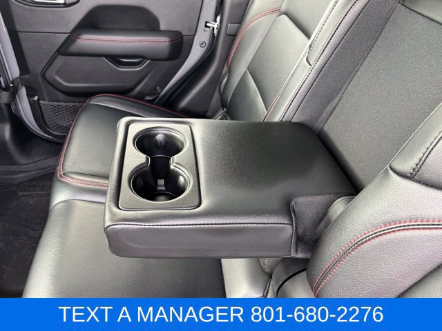 Used 2023 Jeep Gladiator Rubicon w/ LED Lighting Group AWD/4WD image 37