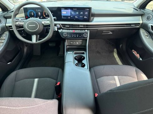 Used 2024 Hyundai Sonata SEL FWD image 11